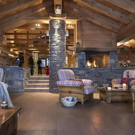 Hébergement de vacances Quillis - Vue Montagne, Spa&Terrasse *